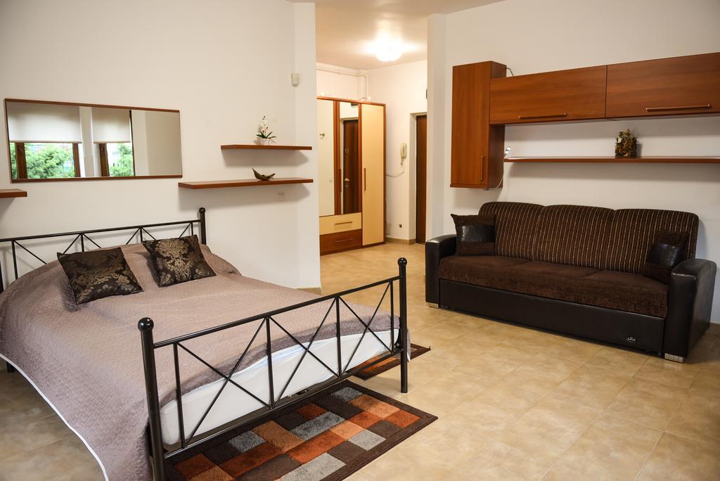 Modern Apartment Near City Center Cluj-Napoca Exteriör bild