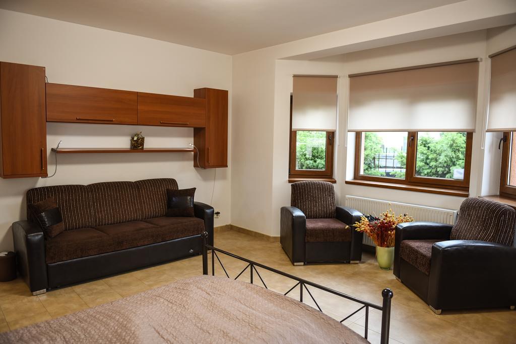 Modern Apartment Near City Center Cluj-Napoca Exteriör bild