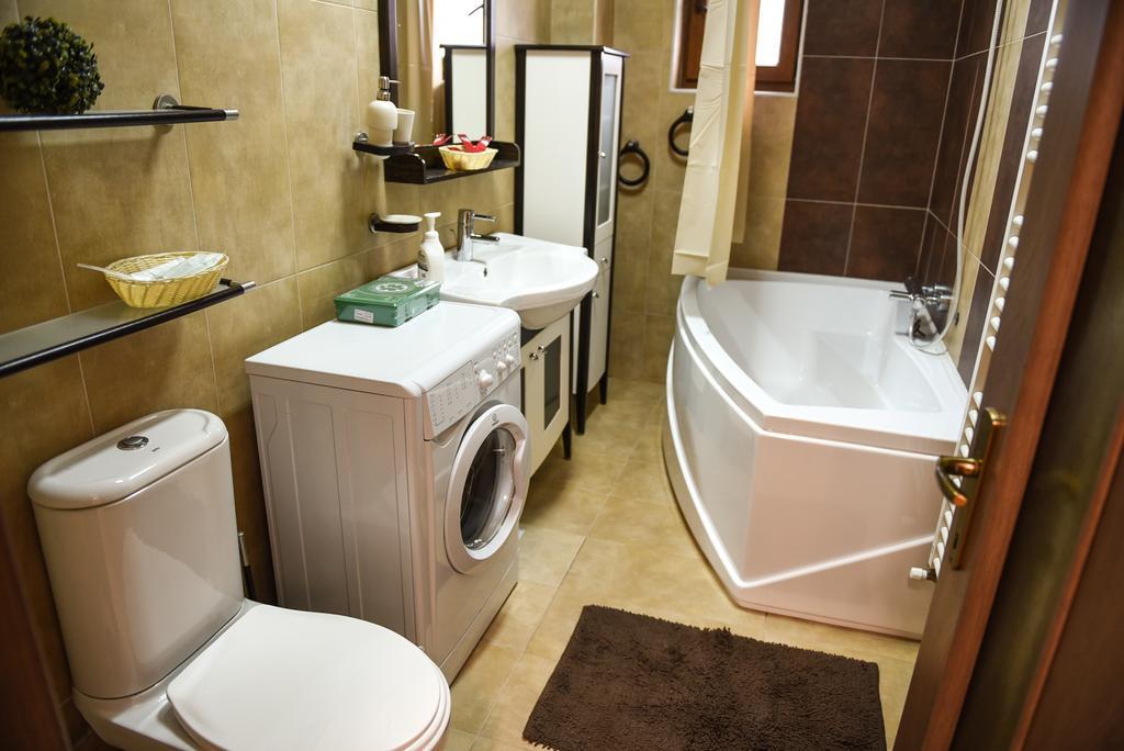Modern Apartment Near City Center Cluj-Napoca Exteriör bild